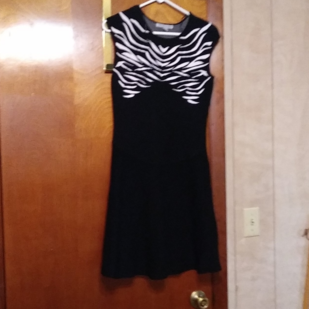 Danny & Nicole Small dress